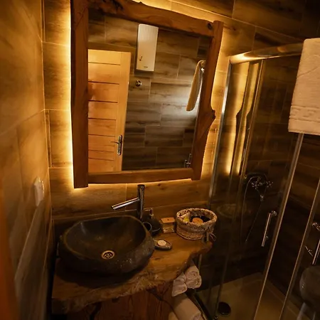 Alpstuga Mountain House Popovic Tara