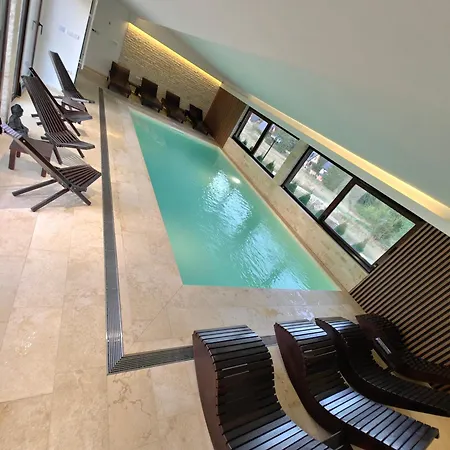 Mountain House Popovic Tara *